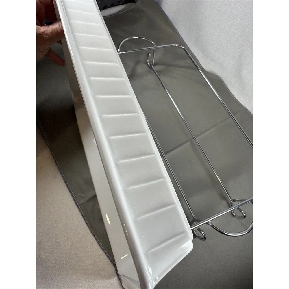 White Ceramic Rectangular Baking Dish With Chrome Wire Rack Lasagna Pan